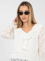 Ecru dopasowana bluzka z koronki RUE PARIS 