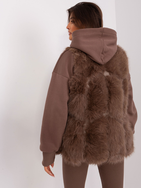 Hurtownia Brązowa futrzana kamizelka z kieszeniami