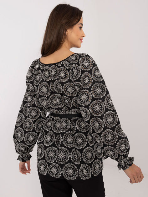 Hurtownia Czarna ażurowa bluzka wizytowa z haftem