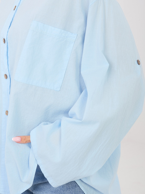 Jasnoniebieska bawełniana koszula z kieszenią