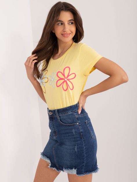 Hurt Żółty t-shirt z kwiatową aplikacją BASIC FEEL GOOD