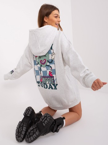 Hurt light gray long hoodie STITCH & SOUL.