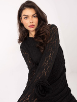 Czarna koktajlowa sukienka z koronki