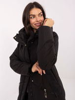 Czarna pikowana kurtka na zimę  