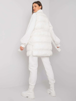 Ecru trzyczęściowy komplet z kamizelką Minneola