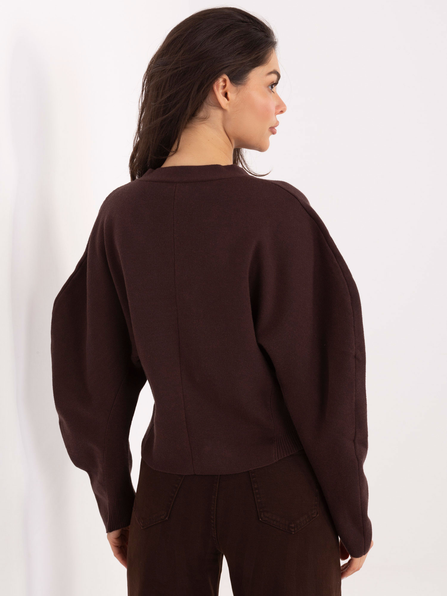 Sweter ciemny brązowy