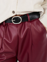 Bordowe skórzane spodnie z nogawką 7/8 RUE PARIS 