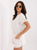 Ecru bawełniana bluzka z haftem na rękawach 