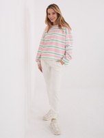 Helle rosa Damen Oversize-Pullover mit Streifen.