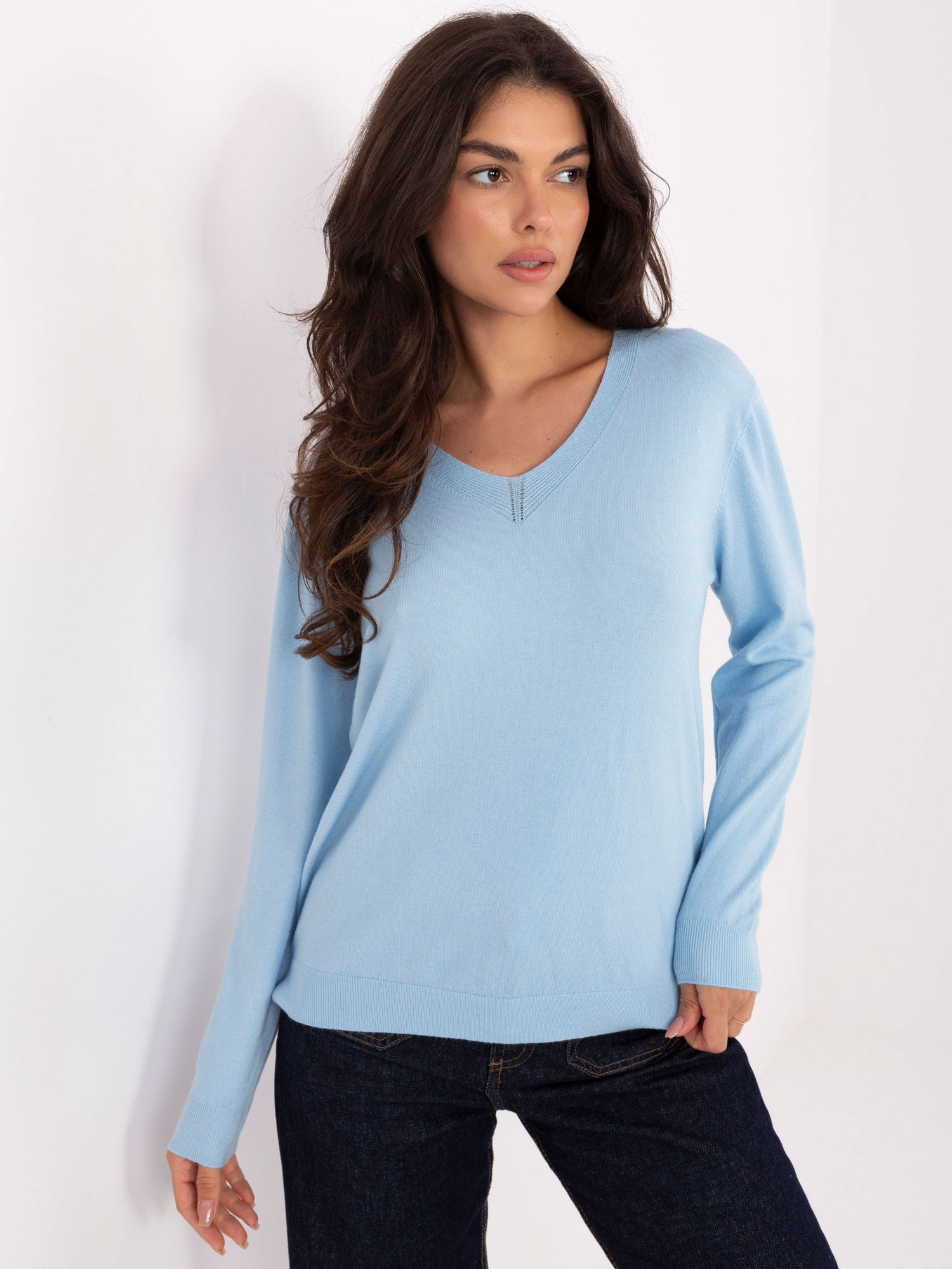 Sweter jasny niebieski