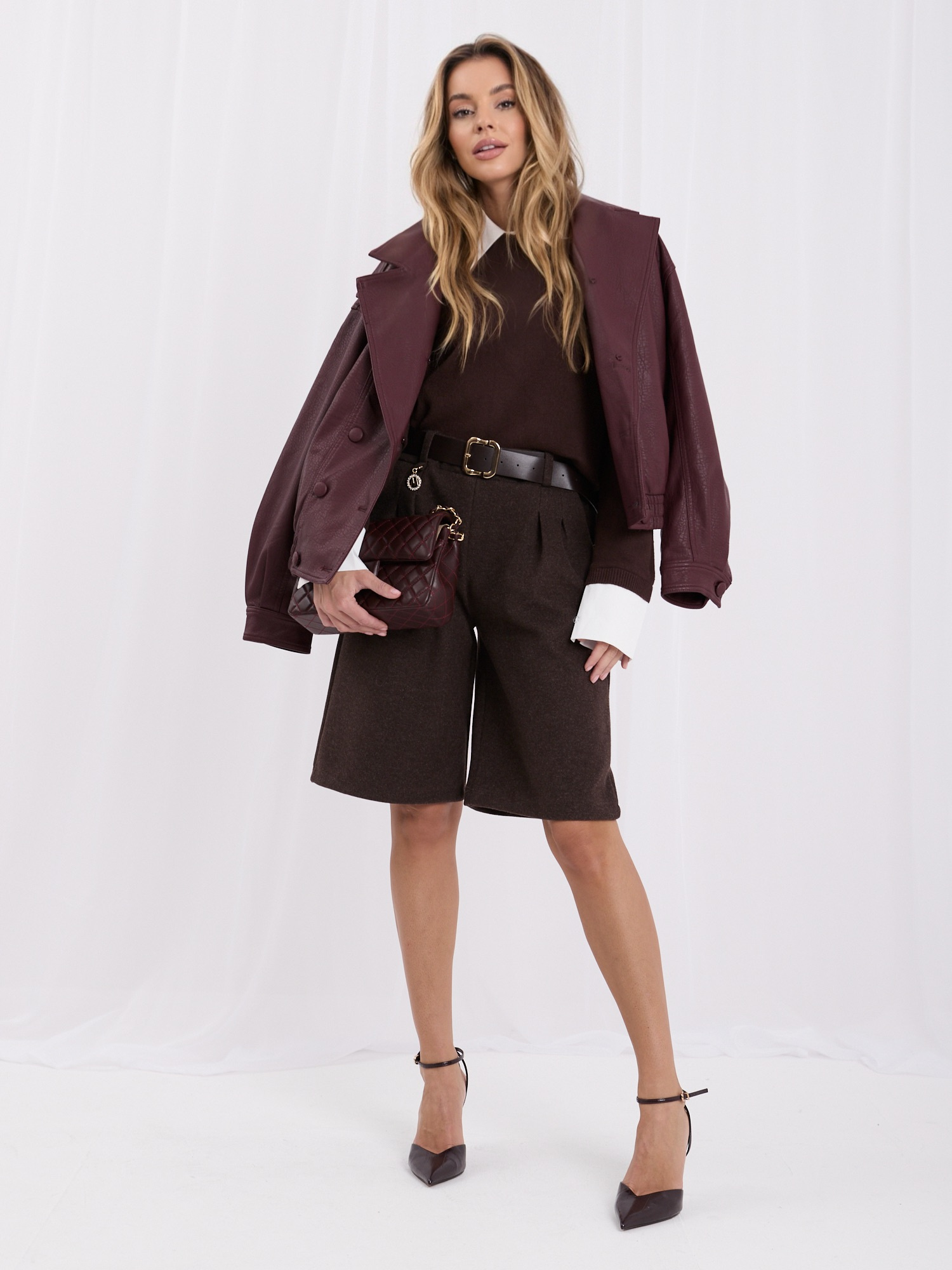 Brown elegant knee-length shorts RUE PARIS.
