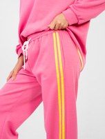 Ciemnoróżowy dresowy komplet z bluzą bez kaptura RUE PARIS 