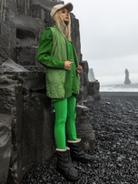 Green basic leggings with a strap under the foot