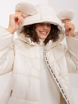 Light beige quilted winter jacket with hood M/L