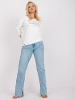 Ecru bawełniana bluzka plus size ze srebrną aplikacją 