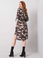 Beżowo-brązowa sukienka moro Blaise