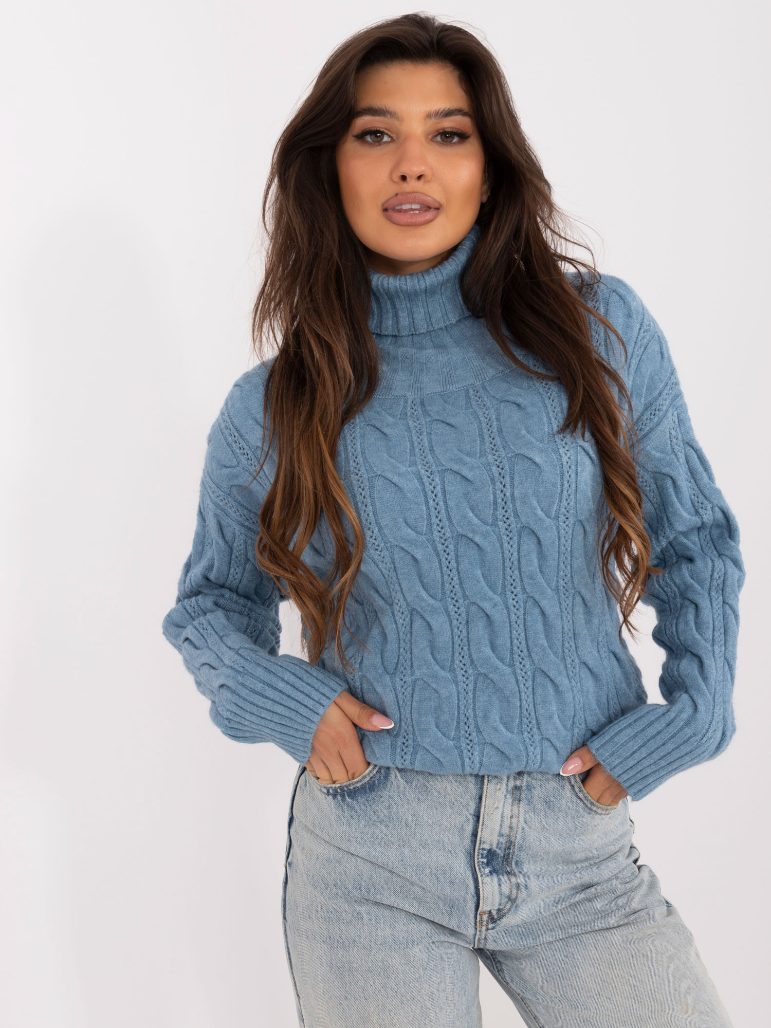 Sweter niebieski