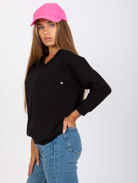 Hurtownia online Czarna bawełniana bluzka basic z kieszenią