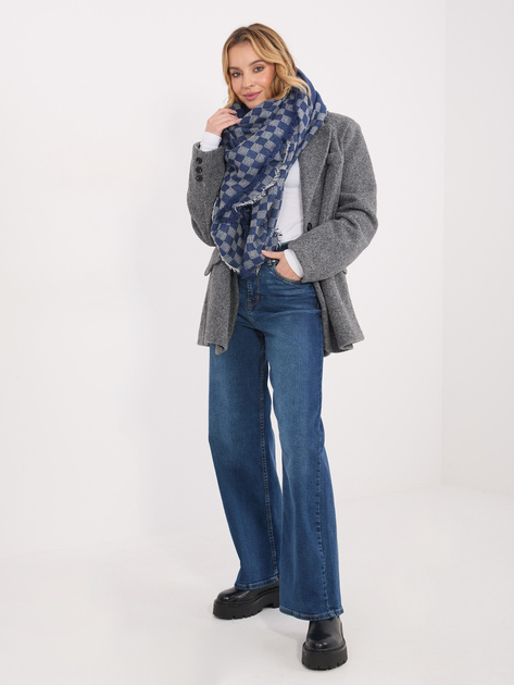 Granatowo-ecru szal w geometryczny wzór