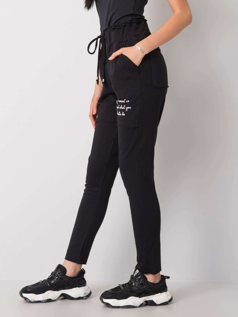 Czarne spodnie dresowe Jennifer
