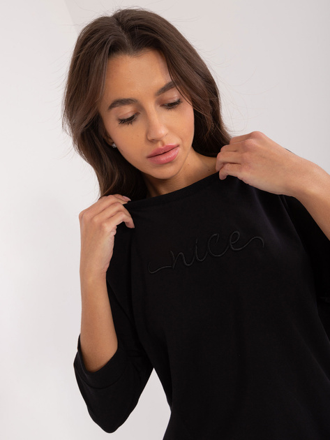 Hurtownia Czarna bawełniana bluzka na co dzień