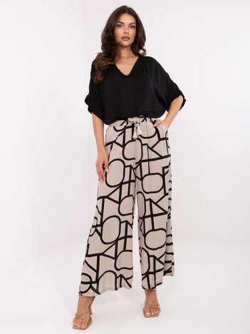 Beżowe letnie spodnie 7/8 SUBLEVEL