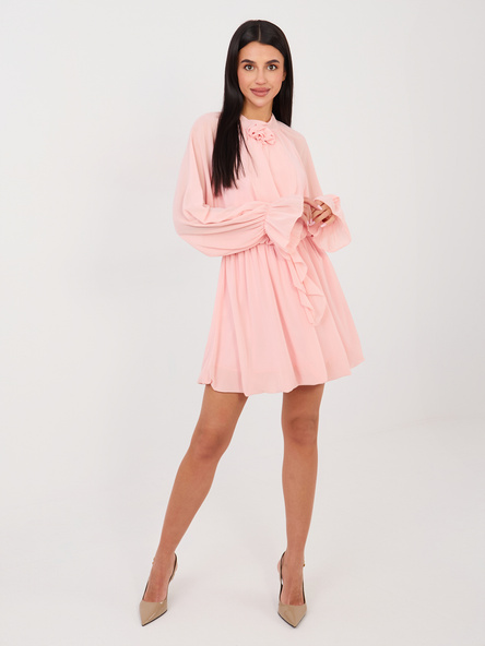 Brzoskwiniowa sukienka z bufiastym rękawem RUE PARIS