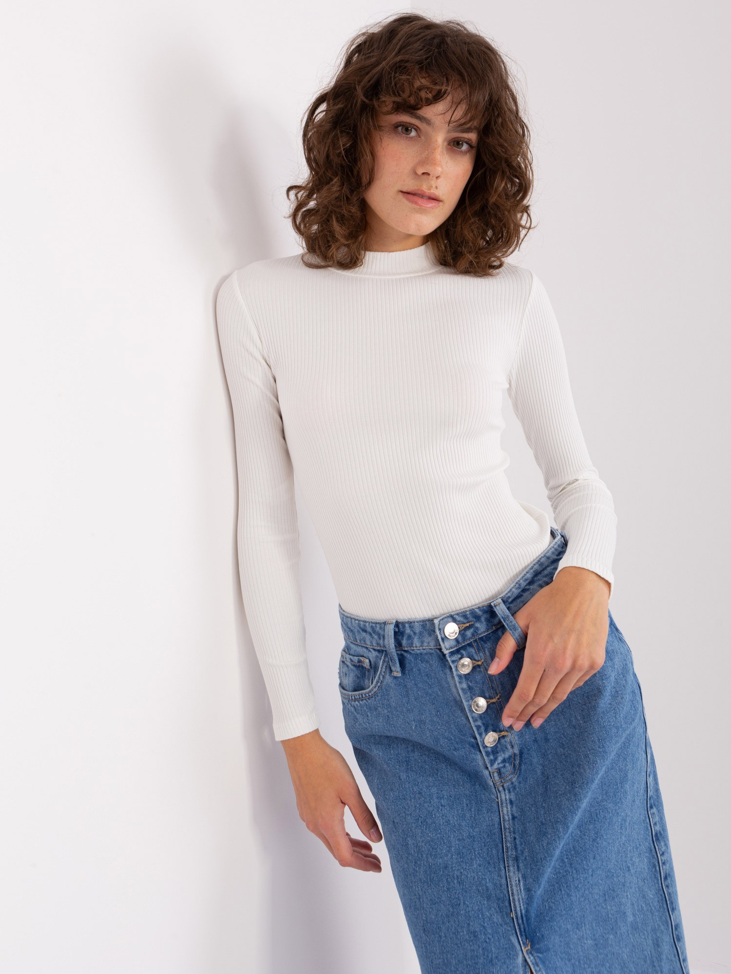 Ecru bluzka basic z półgolfem BASIC FEEL GOOD