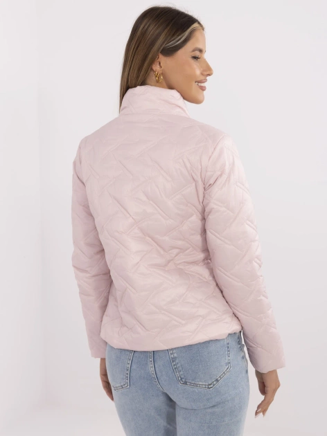 Jasnoróżowa przejściowa kurtka z podszewką