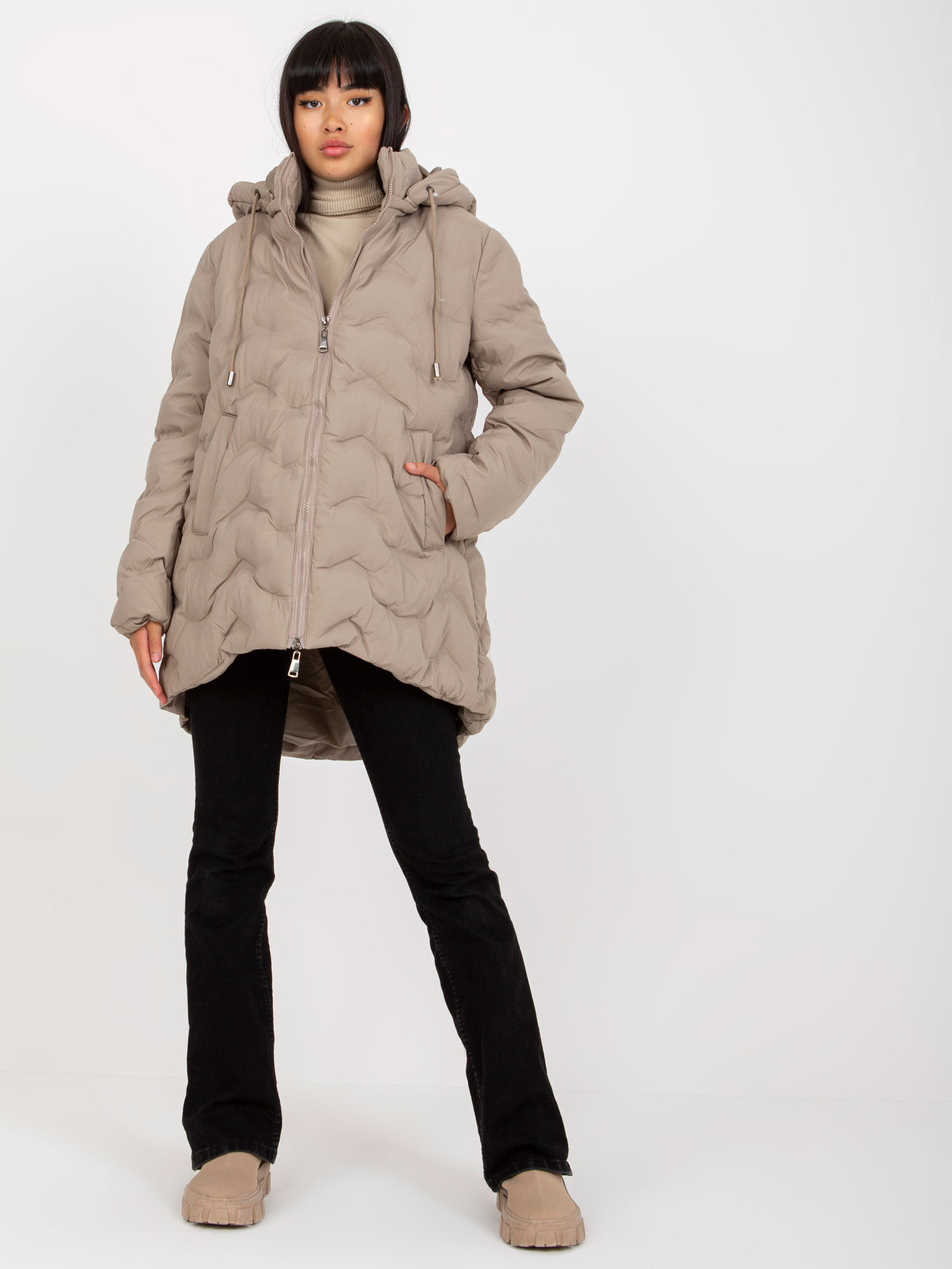 Online-Großhandel Beige Daunenjacke Winterjacke mit Kapuze