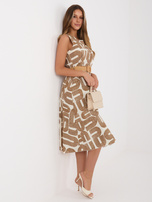 Brown flared sleeveless dress.