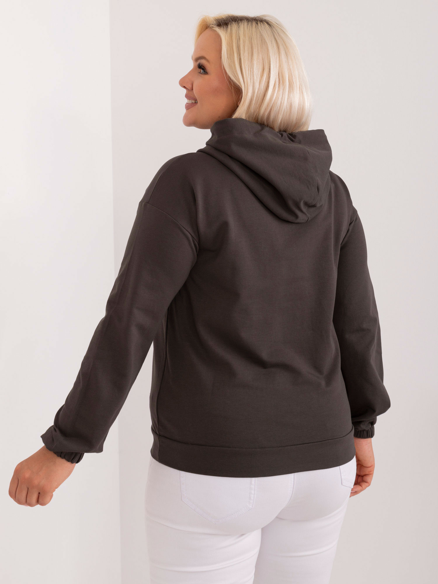Hurtownia Ciemna khaki gładka bluza plus size z kapturem