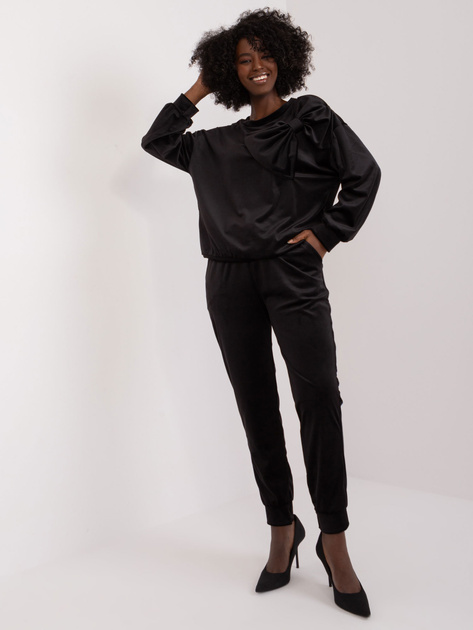 Hurtownia Czarny casualowy komplet damski z weluru