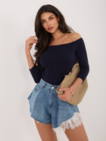 Ciemnoniebieskie jeansowe szorty z koronką