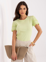 Pistacjowa damska bluzka boho z krótkim rękawem