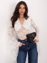 Biała krótka bluzka z koronki