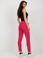 Hurt Fuksjowe spodnie dresowe z ozdobnymi guzikami