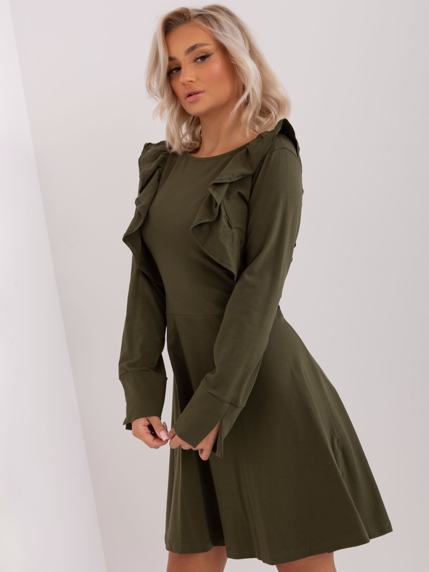 Khaki rozkloszowana sukienka z bawełny