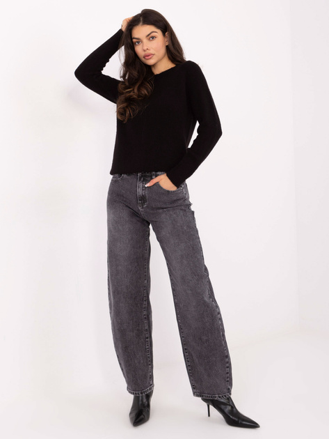 Czarny klasyczny sweter z okrągłym dekoltem