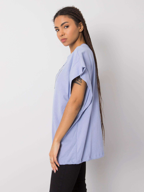 Niebieski t-shirt z naszyjnikiem Arianna RUE PARIS