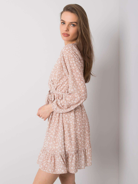 Beżowa sukienka z falbaną Eunika OCH BELLA