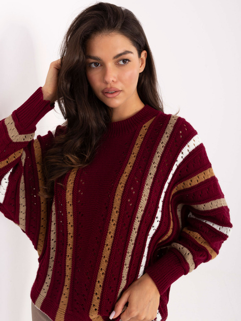 Bordowy sweter oversize z okrągłym dekoltem 