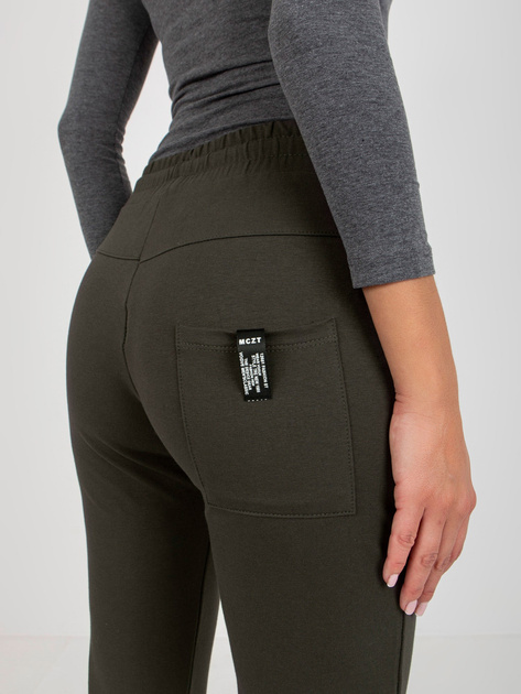 Hurtownia Khaki dresowe spodnie basic z kieszeniami