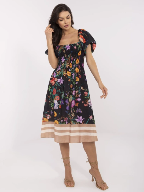 Czarna midi sukienka z bufiastymi rękawami