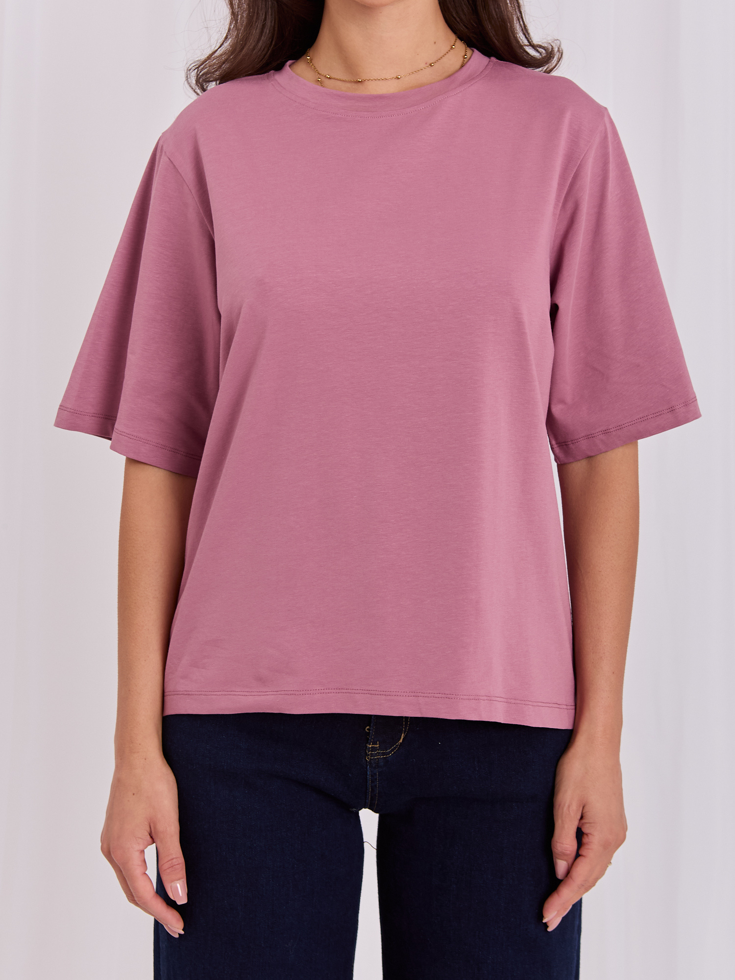 Dirty pink t-shirt with a longer back RUE PARIS.