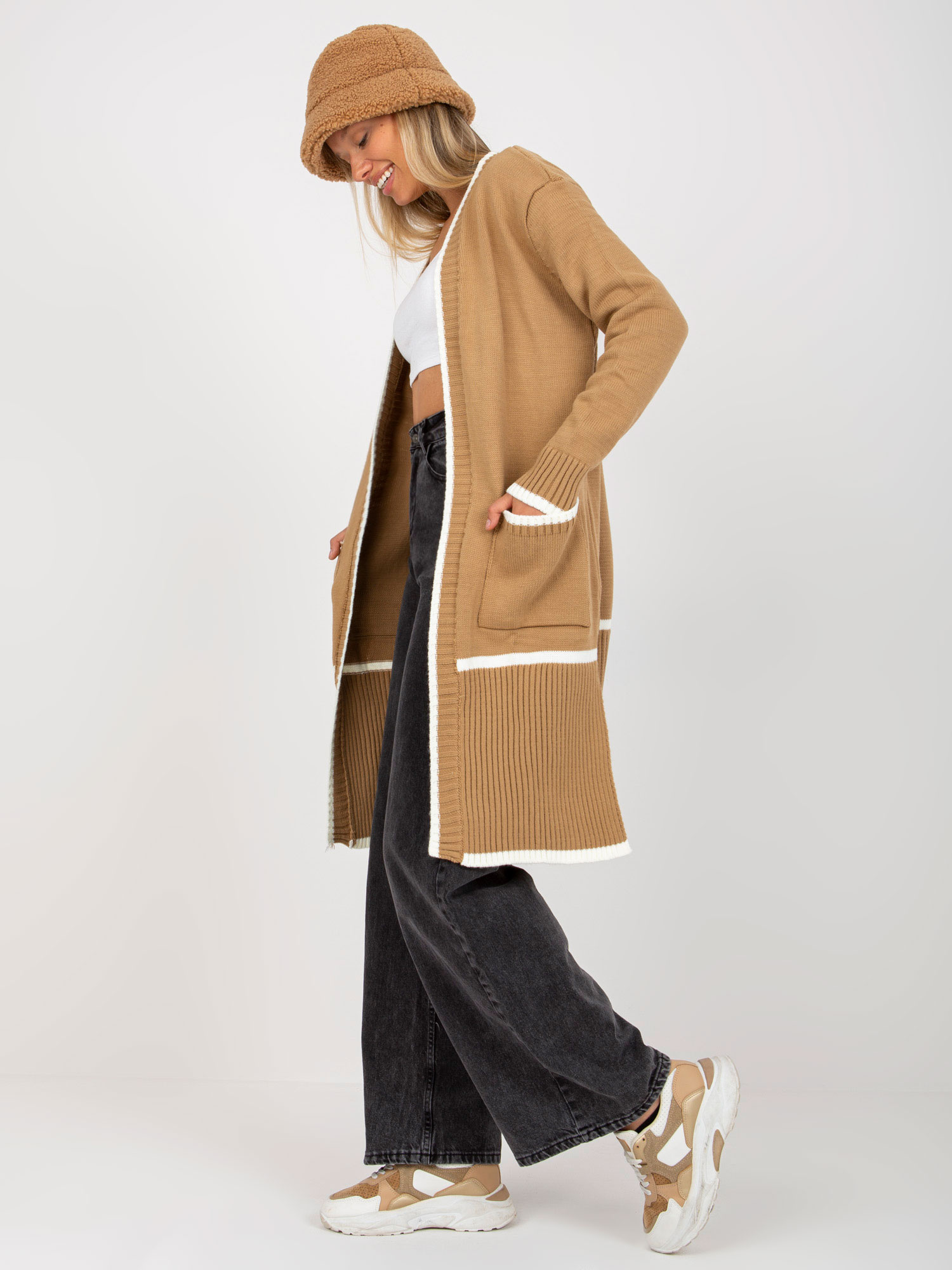Dunkelbeige Damen Oversize-Cardigan RUE PARIS.