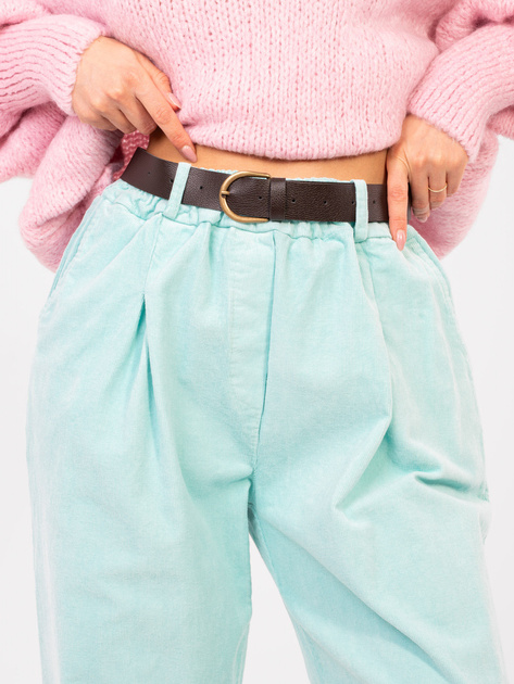 Miętowe sztruksowe spodnie z paskiem