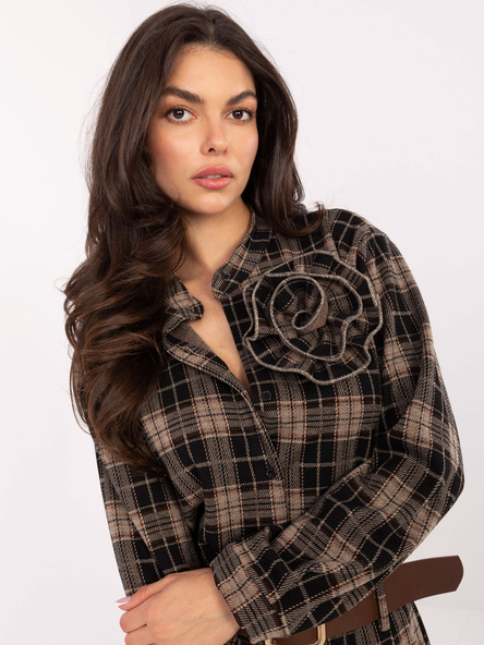 Beżowa rozpinana koszula w kratę