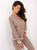 Ciemnobeżowy dzianinowy komplet ze spodniami