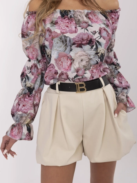 Hurtownia Beżowe damskie szorty o kroju bombki